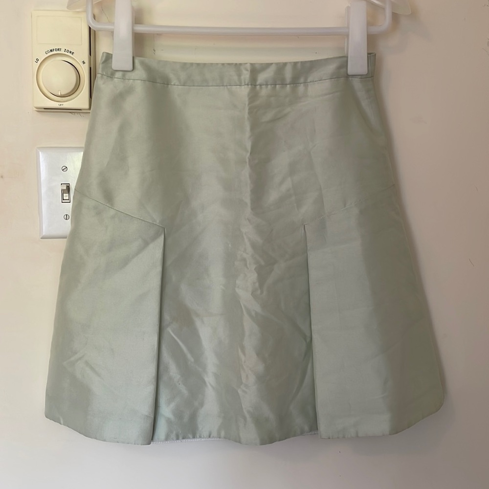 Size 0 silk skirt